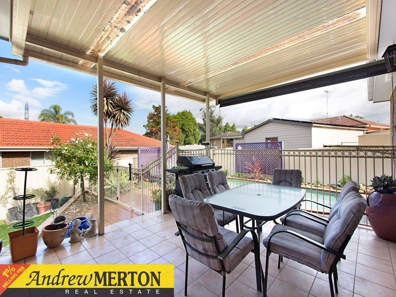 14 Auber Glen, St Clair NSW 2759