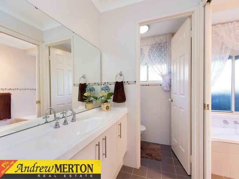 4 Kashmir Avenue, Quakers Hill NSW 2763