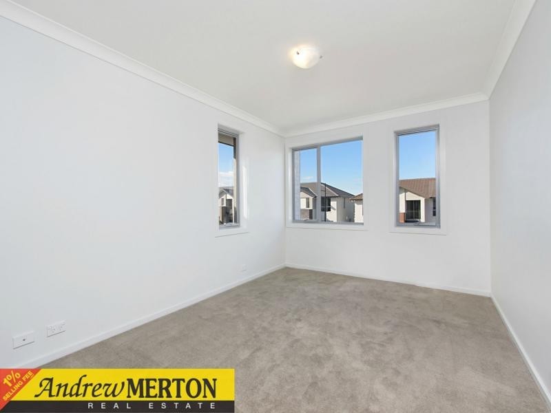 14 Lookout Circuit, Stanhope Gardens NSW 2768