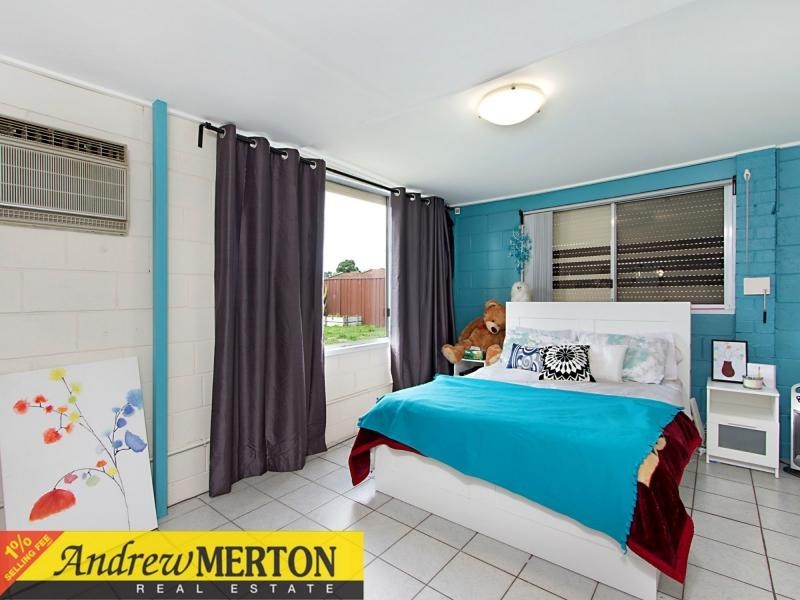6 Jari close, St Clair NSW 2759