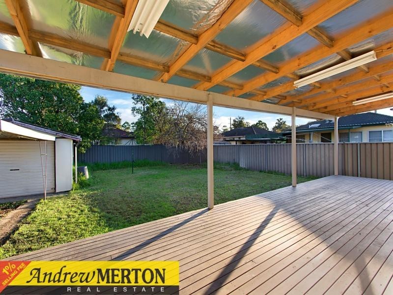 6 Copeland Road, Lethbridge Park NSW 2770
