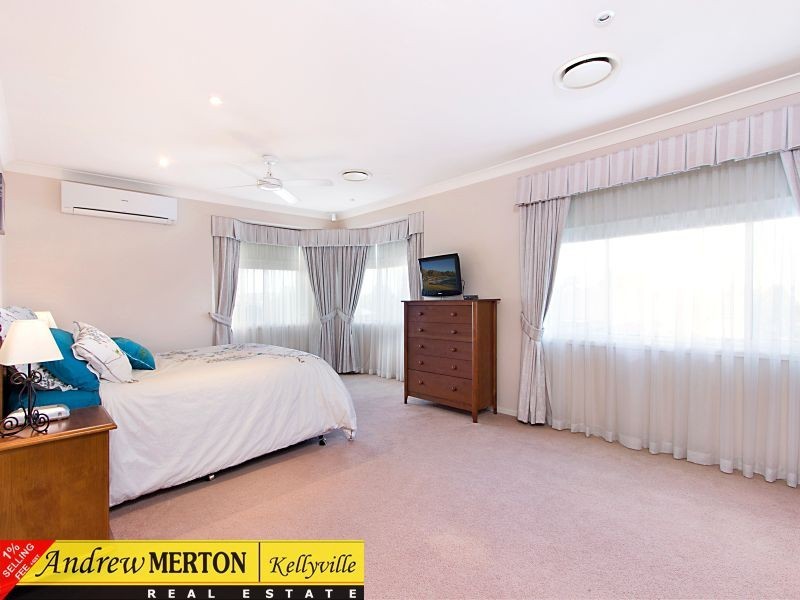 19 Coachman Cr, Kellyville Ridge NSW 2155