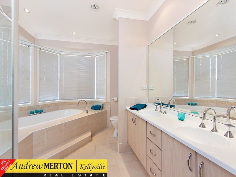 19 Coachman Cr, Kellyville Ridge NSW 2155