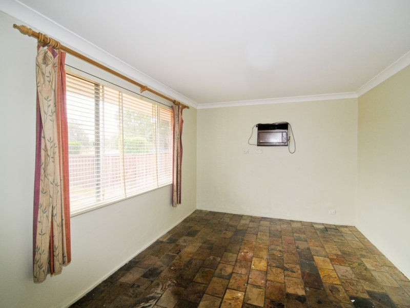 15 Lovegrove Road, Quakers Hill NSW 2763