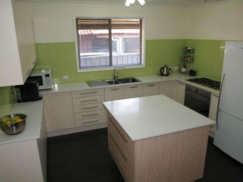 9 Mynah Close, St Clair NSW 2759