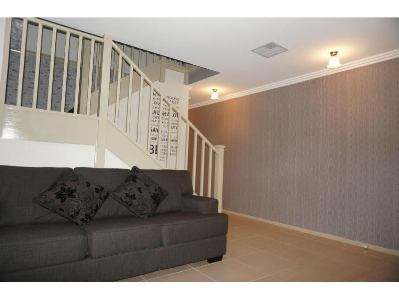 51 Taradale Drive, Ropes Crossing NSW 2760