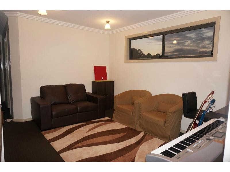 51 Taradale Drive, Ropes Crossing NSW 2760