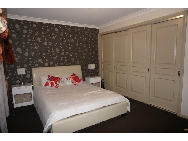 51 Taradale Drive, Ropes Crossing NSW 2760