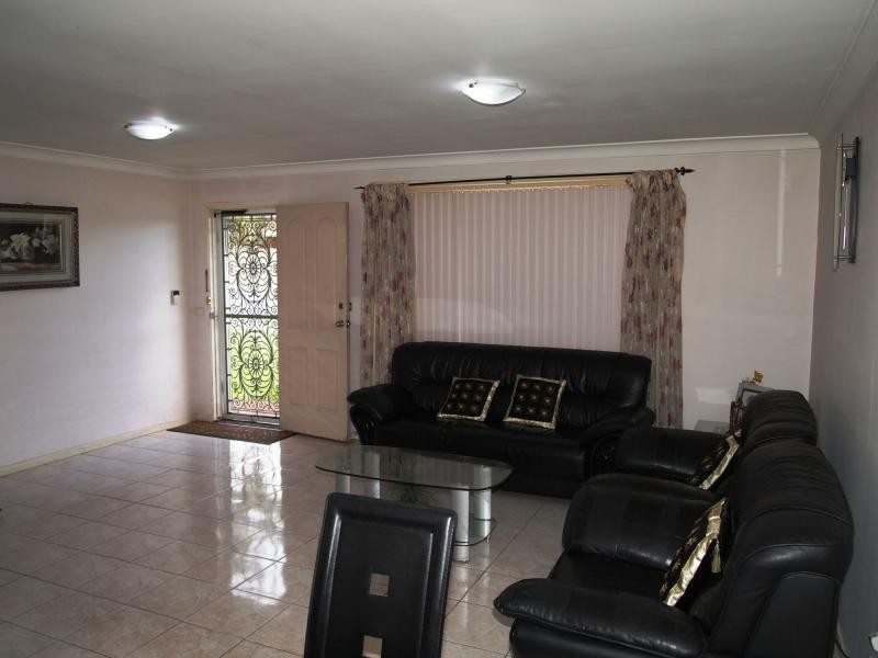 4 Raupauch Street, Dean Park NSW 2761