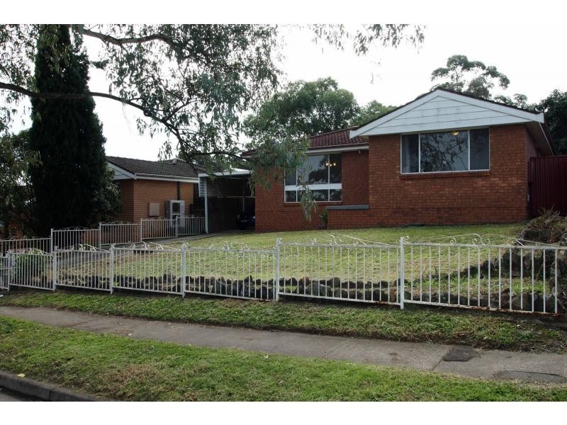 98 Hoyle Drive, Dean Park NSW 2761