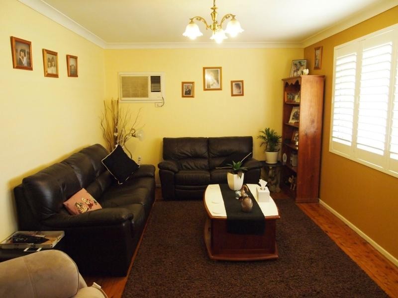69 Railway Road, Quakers Hill NSW 2763