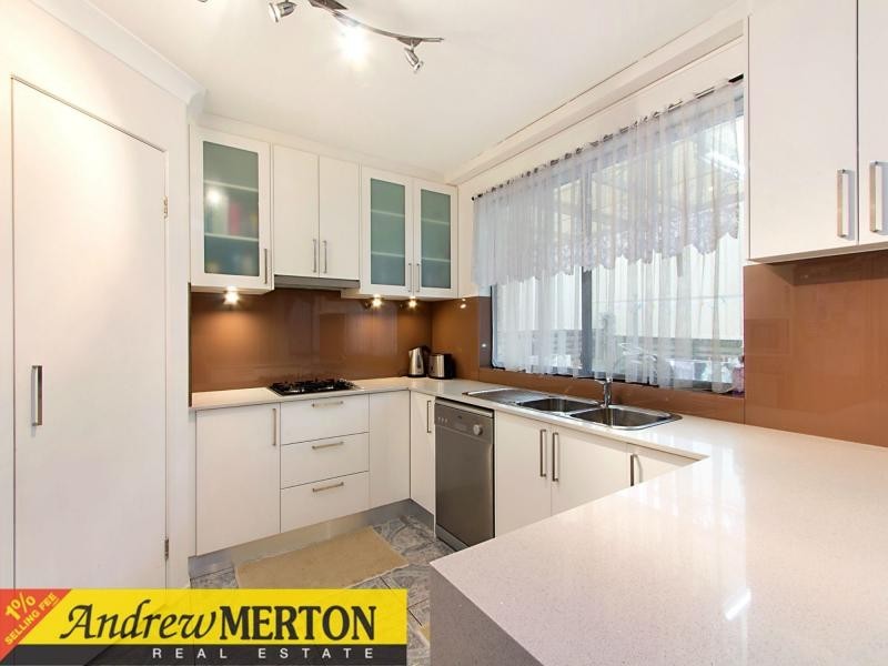 24 Farmingdale Drive, Blacktown NSW 2148