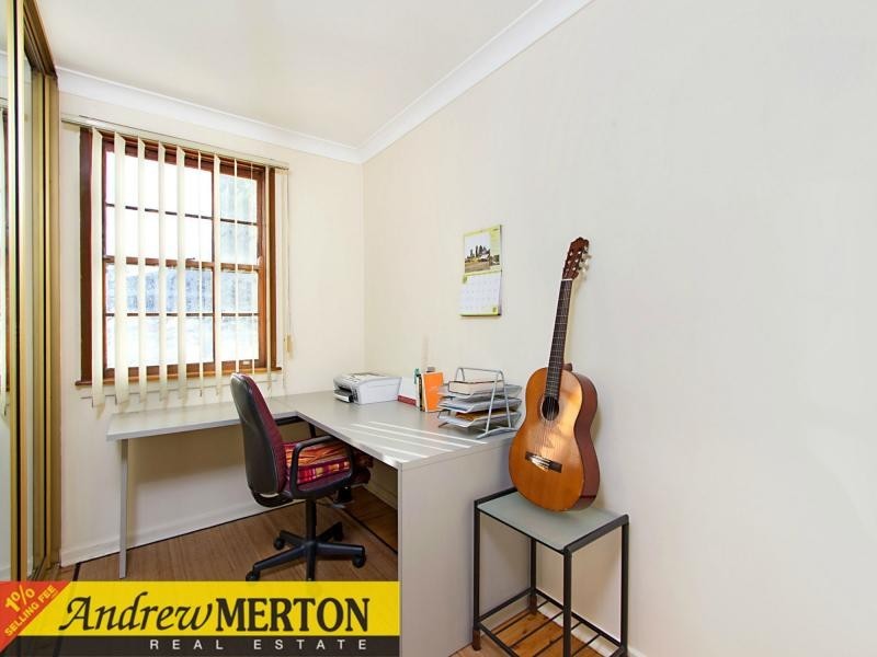 6 Copeland Road, Lethbridge Park NSW 2770