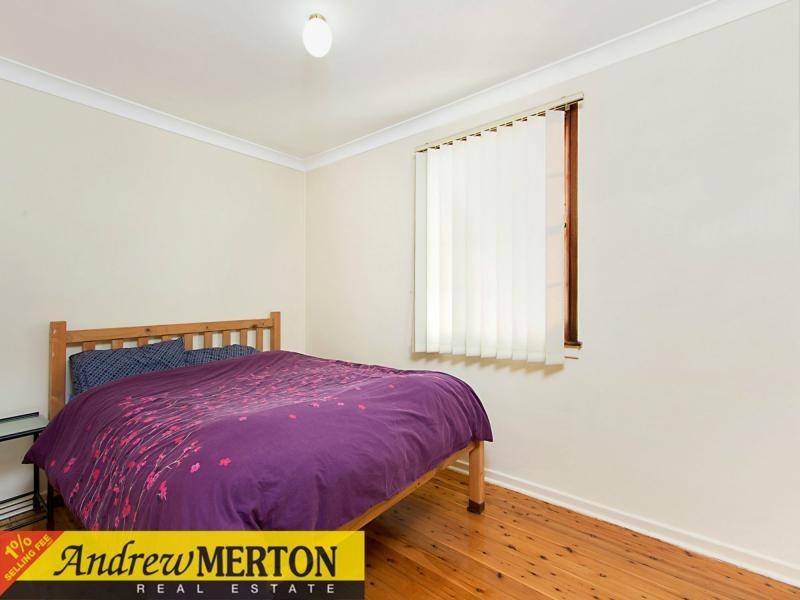 6 Copeland Road, Lethbridge Park NSW 2770