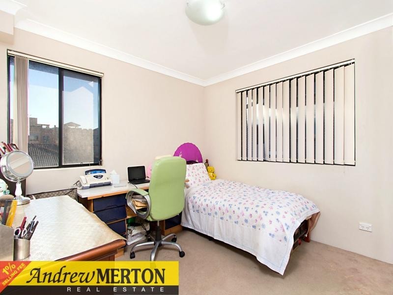 20/8 Oxford Street, Blacktown NSW 2148