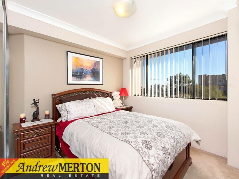 20/8 Oxford Street, Blacktown NSW 2148