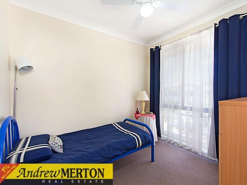 11 Leonie Place, Hassall Grove NSW 2761