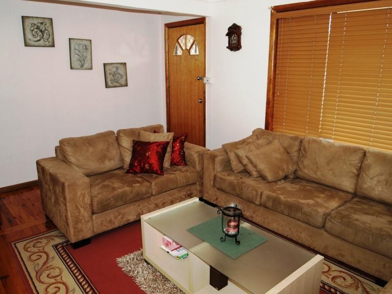 22 Elwood Crescent, Quakers Hill NSW 2763