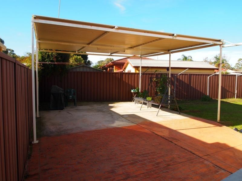 22 Elwood Crescent, Quakers Hill NSW 2763