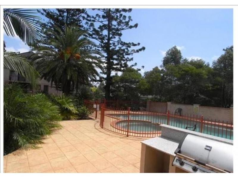 Castle Hill NSW 2154