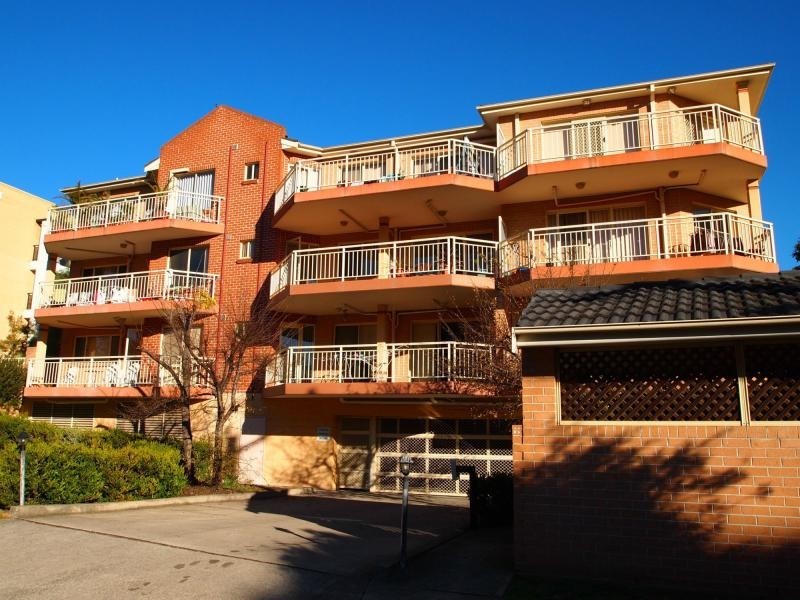 17/24 Fourth Avenue, Blacktown NSW 2148