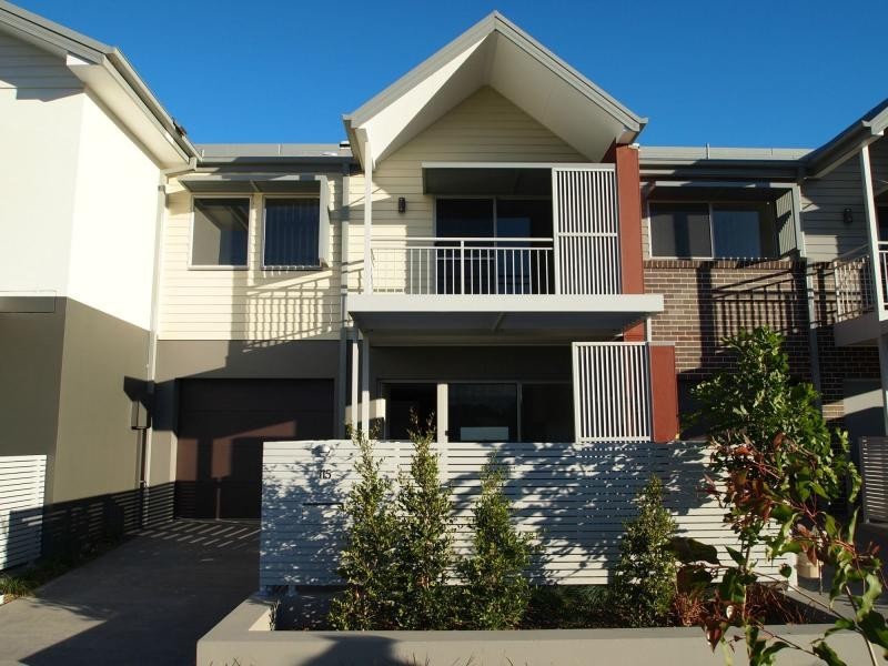 115 Lakeview Drive, Cranebrook NSW 2749