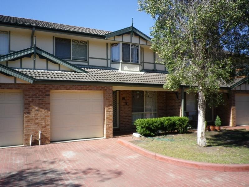 9/12 Sinclair Avenue, Blacktown NSW 2148