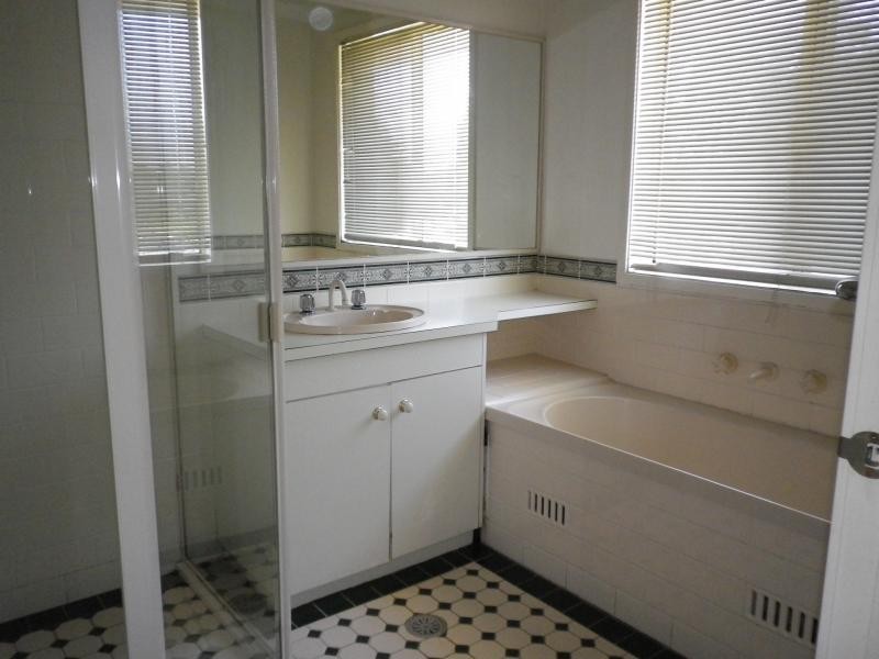 9/12 Sinclair Avenue, Blacktown NSW 2148