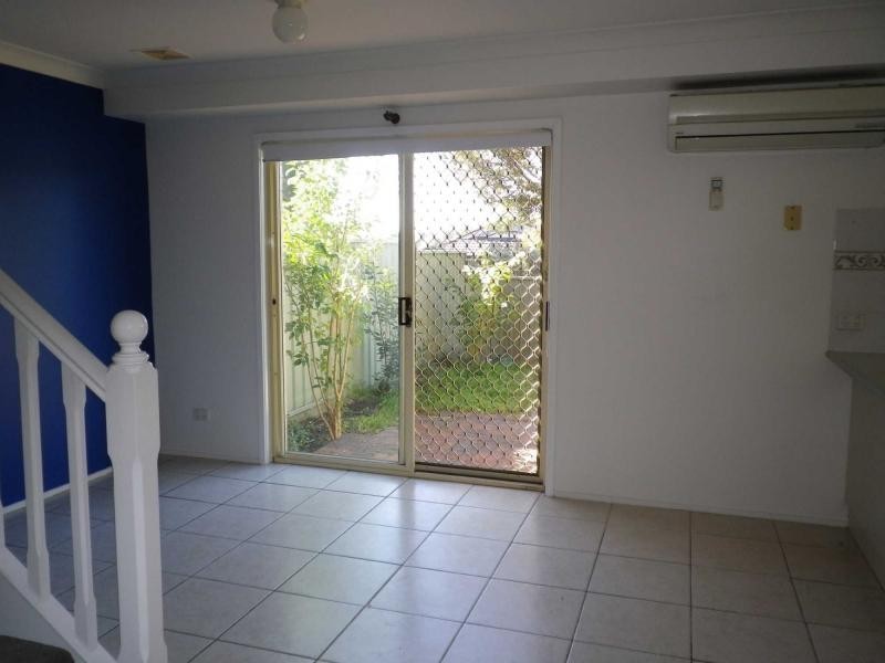 9/12 Sinclair Avenue, Blacktown NSW 2148