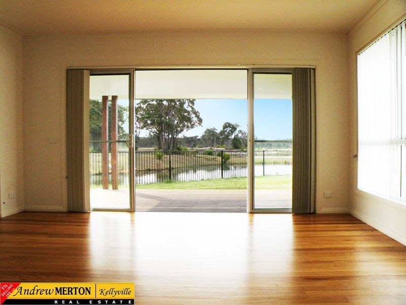 13 Shoreline Drive, Tea Gardens NSW 2324
