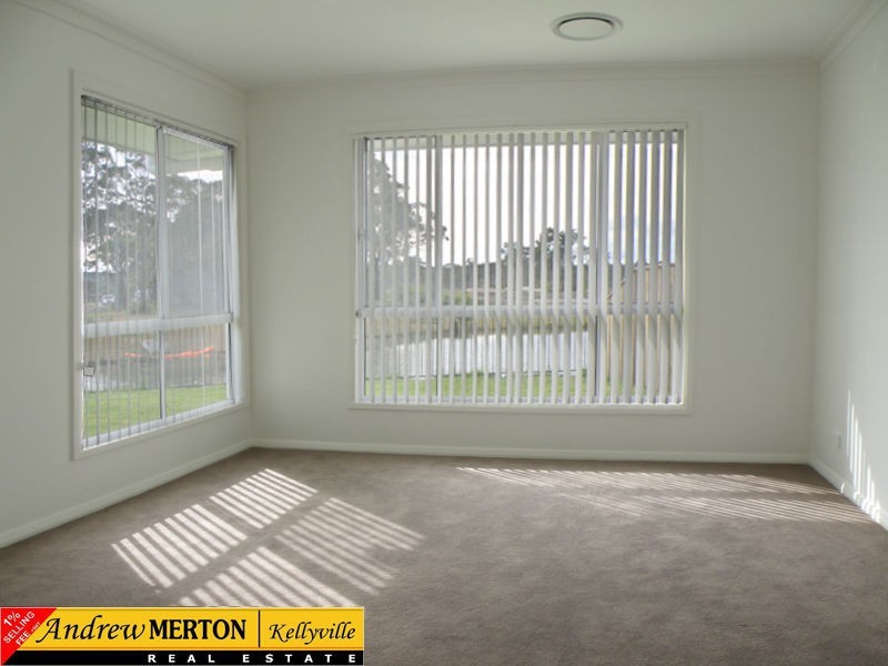 13 Shoreline Drive, Tea Gardens NSW 2324