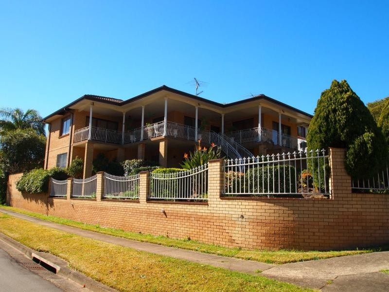 95 Bolaro Avenue, Greystanes NSW 2145