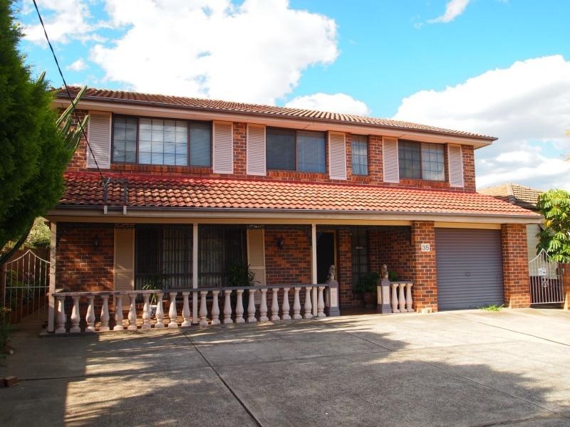 35 Quakers Road, Marayong NSW 2148