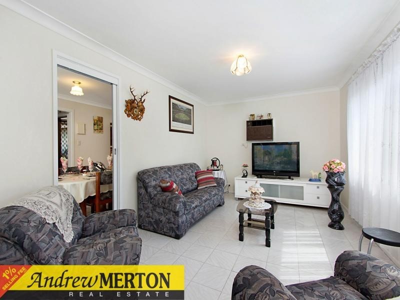 87 Railway Road, Quakers Hill NSW 2763
