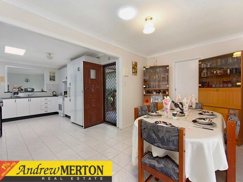 87 Railway Road, Quakers Hill NSW 2763