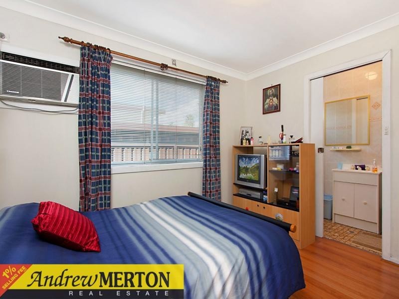 87 Railway Road, Quakers Hill NSW 2763