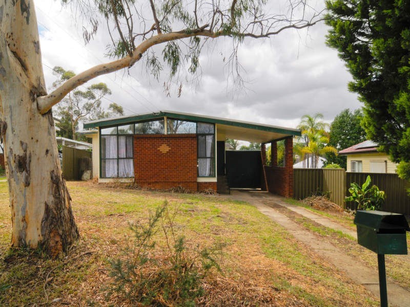 10 Kulgoa Street, Lalor Park NSW 2147