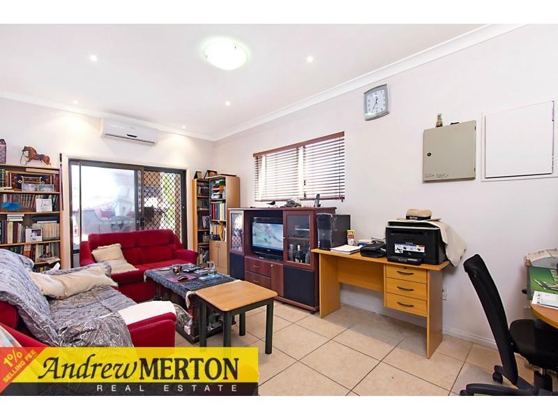 15 Monash Road, Blacktown NSW 2148