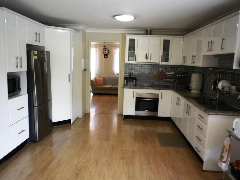 6 Vela Place, Erskine Park NSW 2759