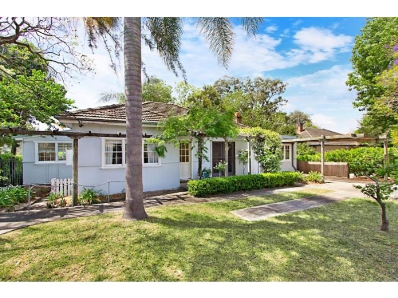 107 Windsor Rd, Northmead NSW 2152