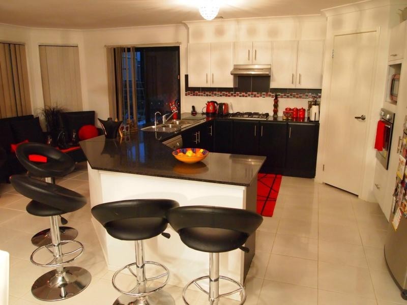 2 Brackley Street, Stanhope Gardens NSW 2768