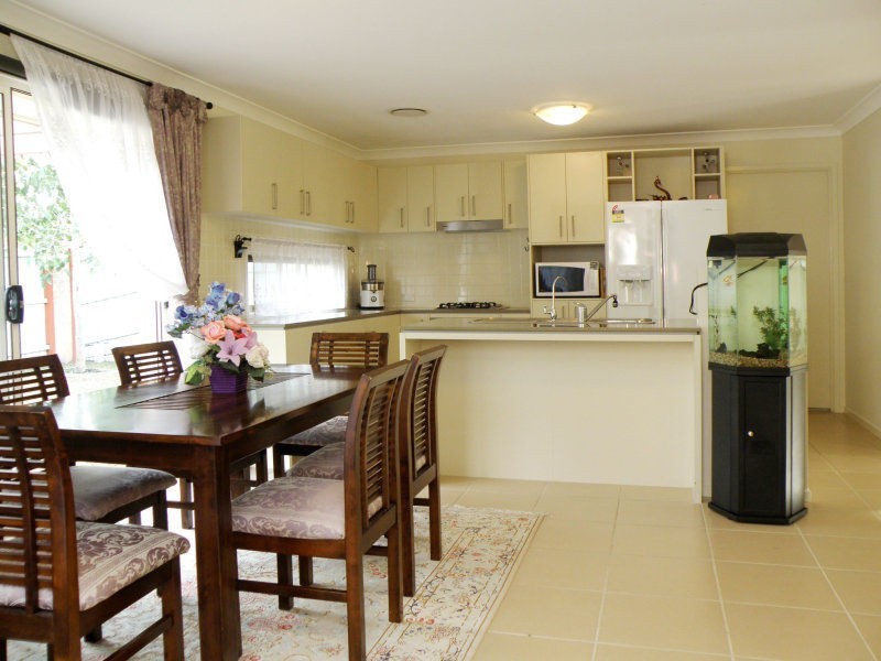 1202 Phoenix Avenue, Beaumont Hills NSW 2155