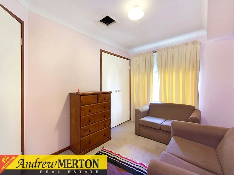 18 Barnier Drive, Quakers Hill NSW 2763