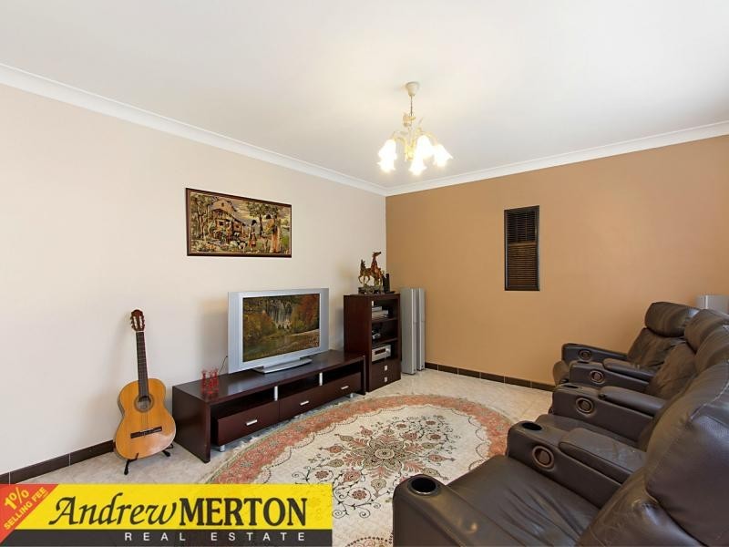 263 Madagascar Drive, Kings Park NSW 2148