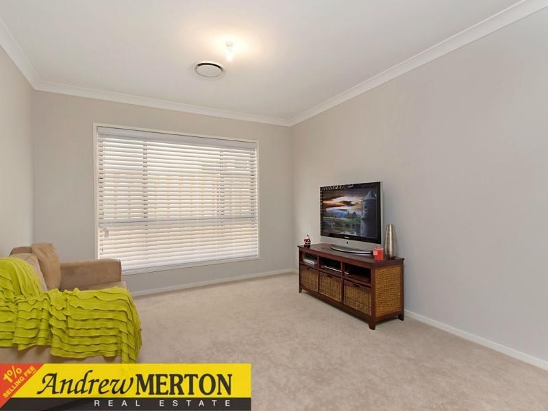 45 Waterfall Boulevard, The Ponds NSW 2769