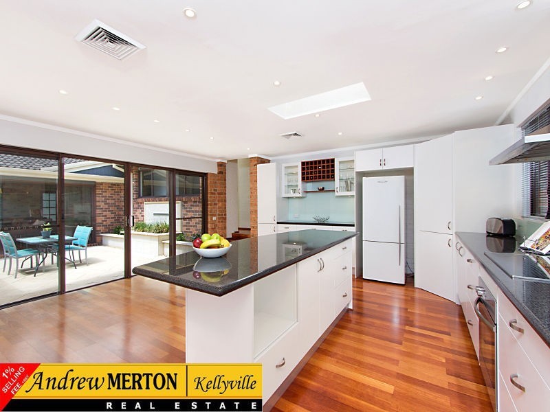 4 Lockhart Avenue, Castle Hill NSW 2154