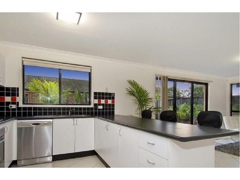 5 Adriatic Pl, Kellyville Ridge NSW 2155