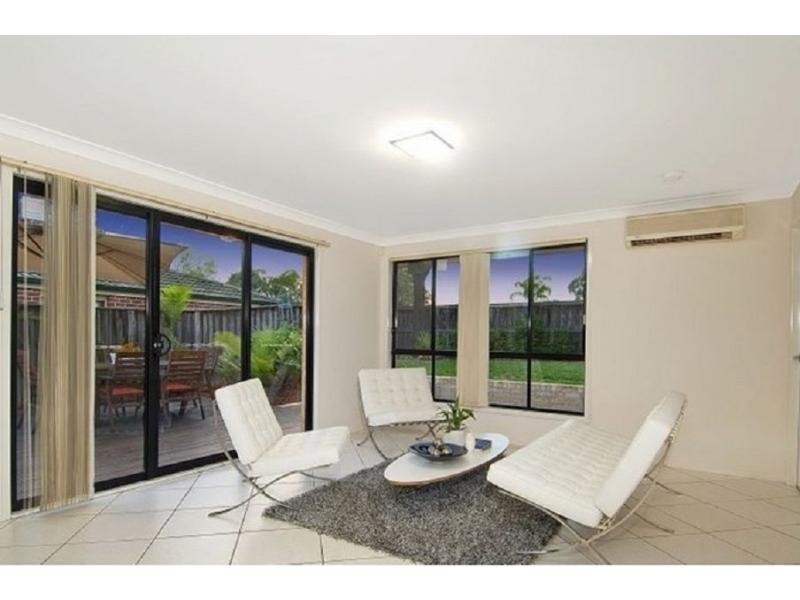 5 Adriatic Pl, Kellyville Ridge NSW 2155