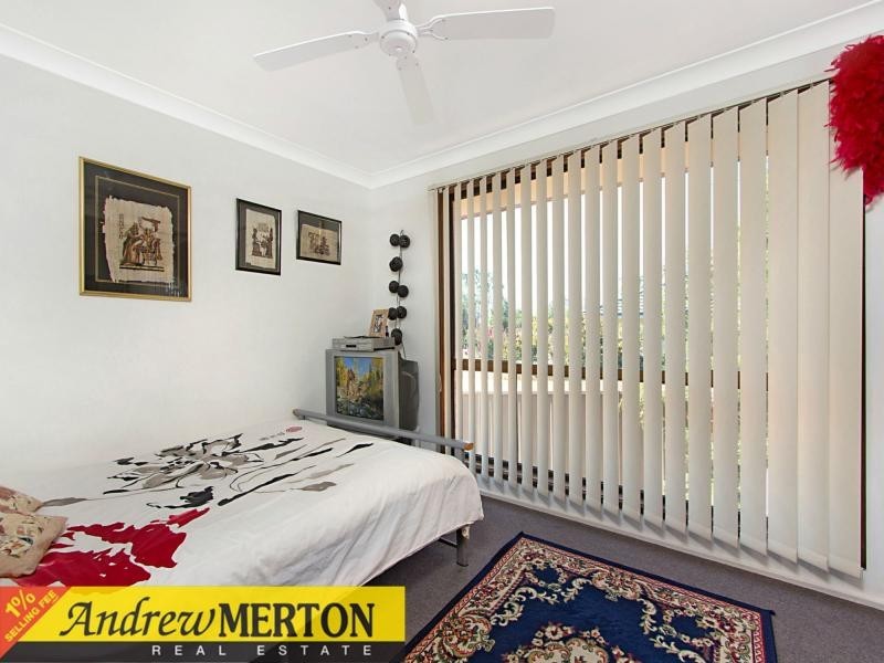 13 Bellini Place, St Clair NSW 2759