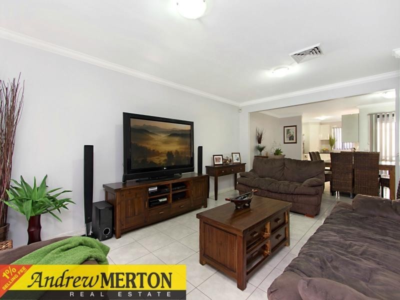 9/158-160 Canberra Street, St Marys NSW 2760